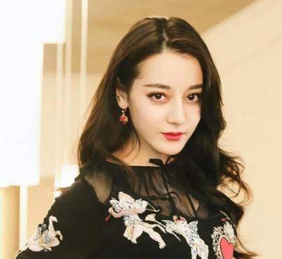 汶字的明星,揭秘明星背后的故事